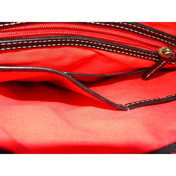 Dooney & Bourke Black Pebble Grain Leather Large Crossbody Shoulder Bag Purse - Picture 10 of 11